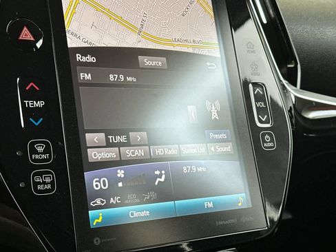 Used 2022 Toyota Prius Prime LE image 19