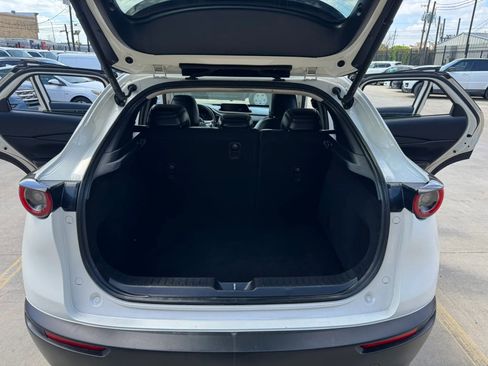 Used 2021 MAZDA CX-30 FWD 2.5 S w/ Premium Package image 32