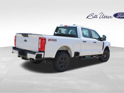 New 2026 Ford F250 XL w/ STX Appearance Package AWD/4WD image 3