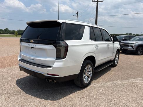 Used 2025 Chevrolet Tahoe Premier AWD/4WD image 6