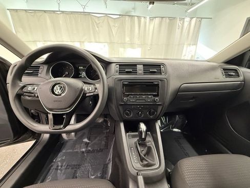 Used 2015 Volkswagen Jetta S w/ Welcome Package image 16