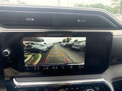 New 2026 GMC Sierra 2500 Denali w/ Denali Reserve Package AWD/4WD image 23