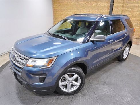 Used 2018 Ford Explorer 4WD w/ Class II Trailer Tow Package image 2
