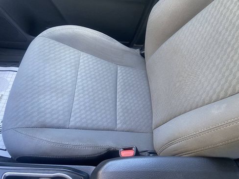 Used 2021 Toyota Tacoma SR w/ SR Convenience Package RWD image 15