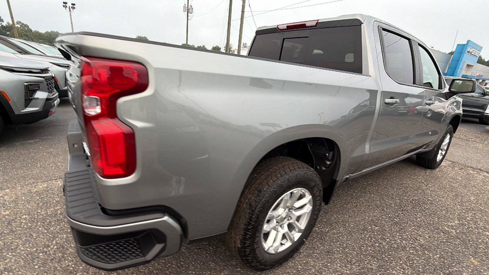 New 2026 Chevrolet Silverado 1500 RST w/ Convenience Package II AWD/4WD image 8