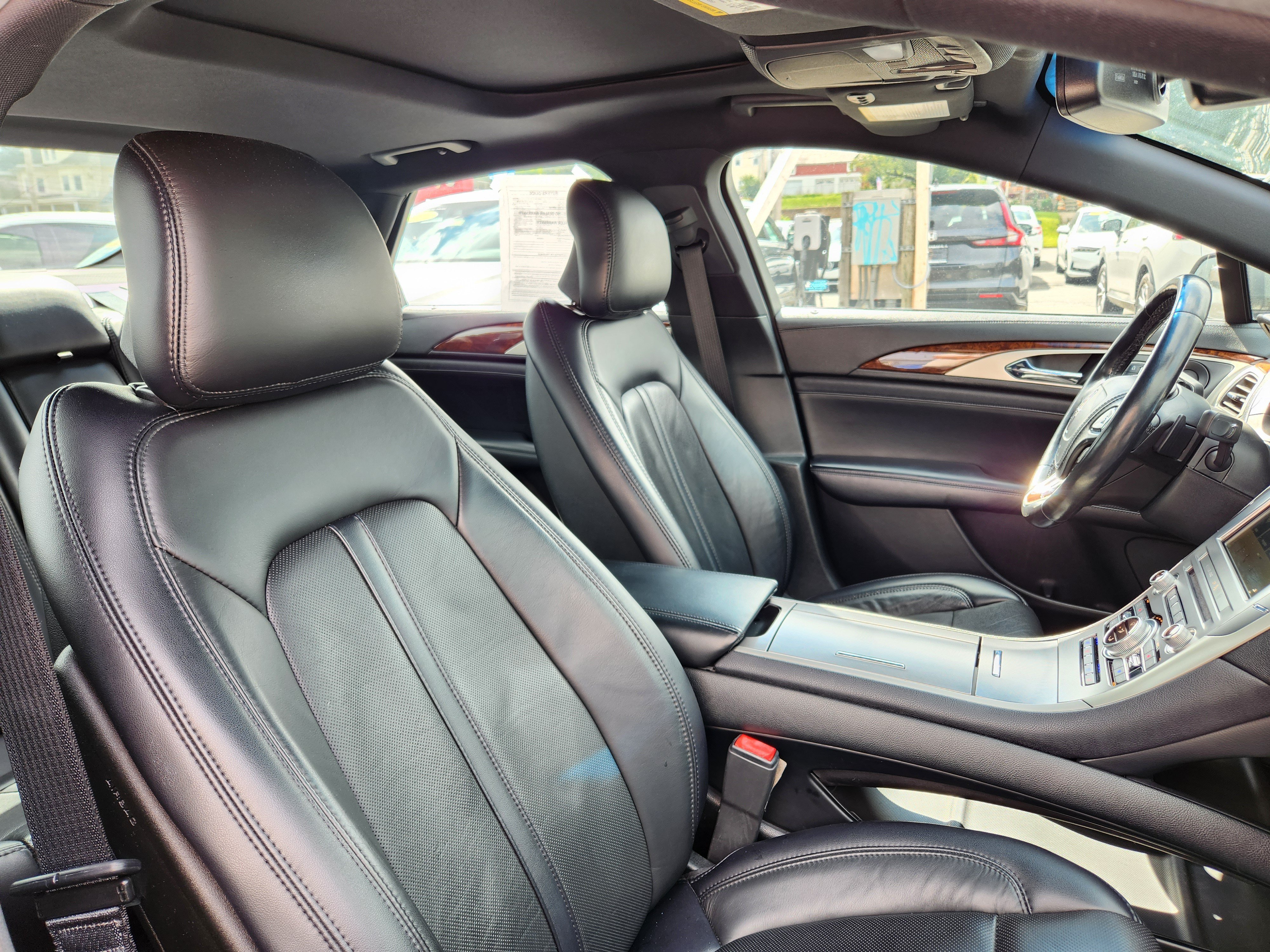 Used 2018 Lincoln MKZ Reserve w/ Technology Package AWD/4WD image 16
