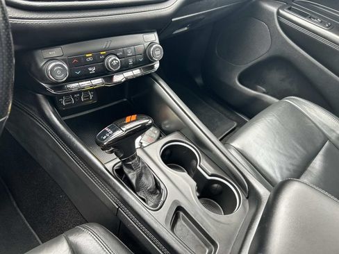 Used 2021 Dodge Durango GT w/ Blacktop Package AWD/4WD image 35