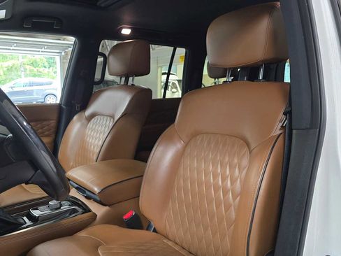 Used 2023 INFINITI QX80 Sensory w/ All-Season Package AWD/4WD image 20