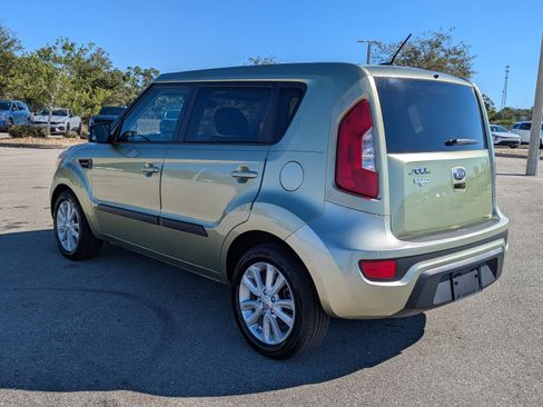 Used 2013 Kia Soul + image 6