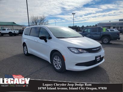 New 2026 Chrysler Voyager LX