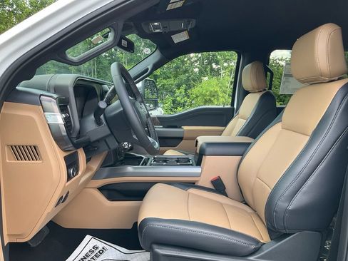 New 2026 Ford F250 Lariat w/ Chrome Package AWD/4WD image 16