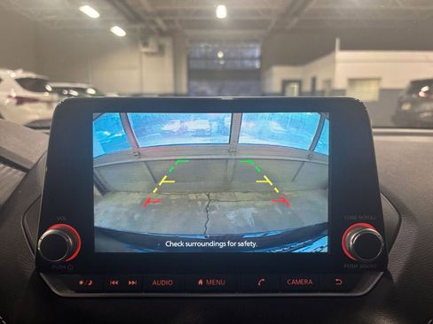 Used 2023 Nissan Sentra SV image 17