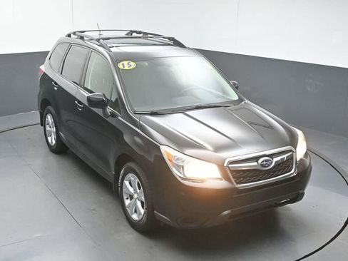 Used 2015 Subaru Forester 2.5i Premium w/ All-Weather Package AWD/4WD image 41