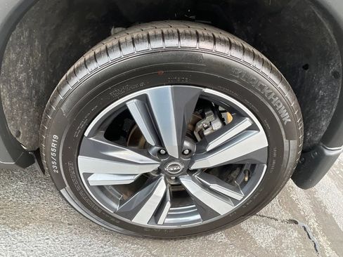 Used 2023 Nissan Rogue SL w/ SL Premium Package AWD/4WD image 27