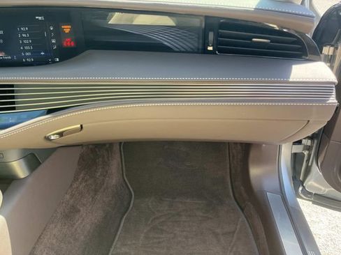 Used 2019 Lexus LS 500 w/ Interior Upgrade Package RWD image 26