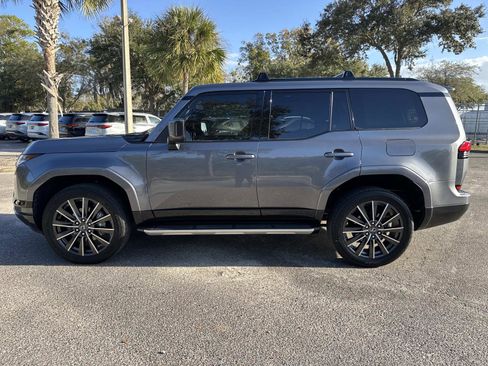 Certified 2024 Lexus GX 550 image 6