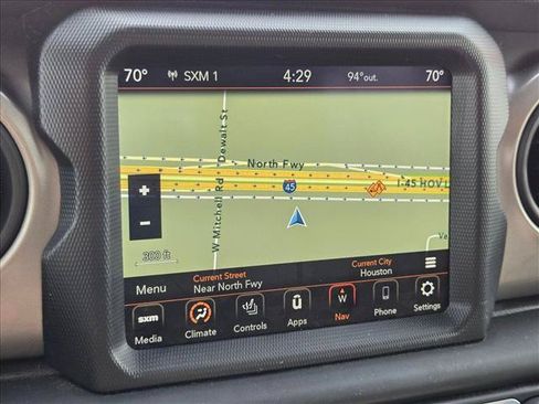 Used 2021 Jeep Gladiator Sport AWD/4WD image 11