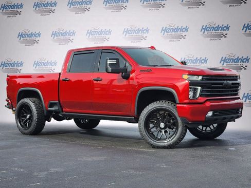 Used 2023 Chevrolet Silverado 2500 High Country w/ Z71 Off-Road Package image 2