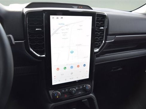 New 2025 Ford Ranger Lariat w/ Black Appearance Package image 9