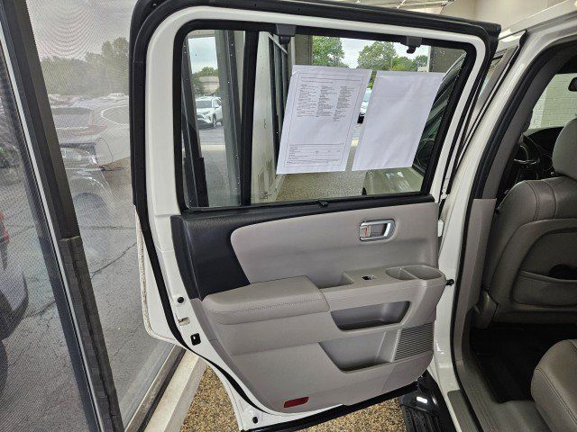 Used 2014 Honda Pilot Touring image 18