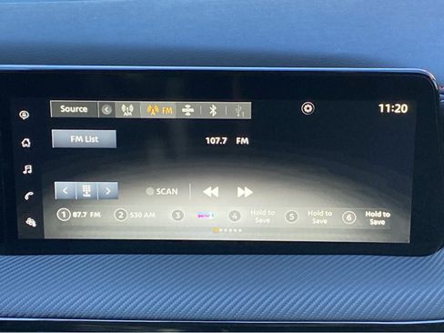 New 2026 Nissan Kicks SR w/ SR Premium Package FWD image 6