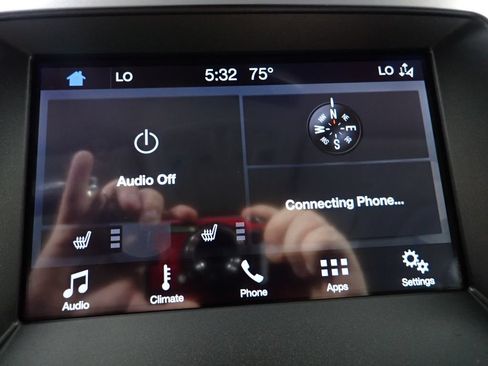 Used 2019 Ford Edge SEL w/ Equipment Group 201A AWD/4WD image 3