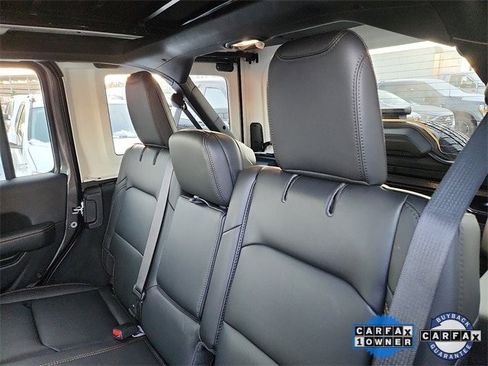 Used 2025 Jeep Wrangler Unlimited Sahara w/ Safety Group image 24