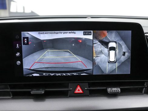 Used 2021 Toyota Camry LE w/ Cold Weather Package image 9