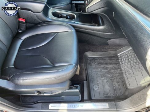 Used 2018 Lincoln MKC Premiere image 33