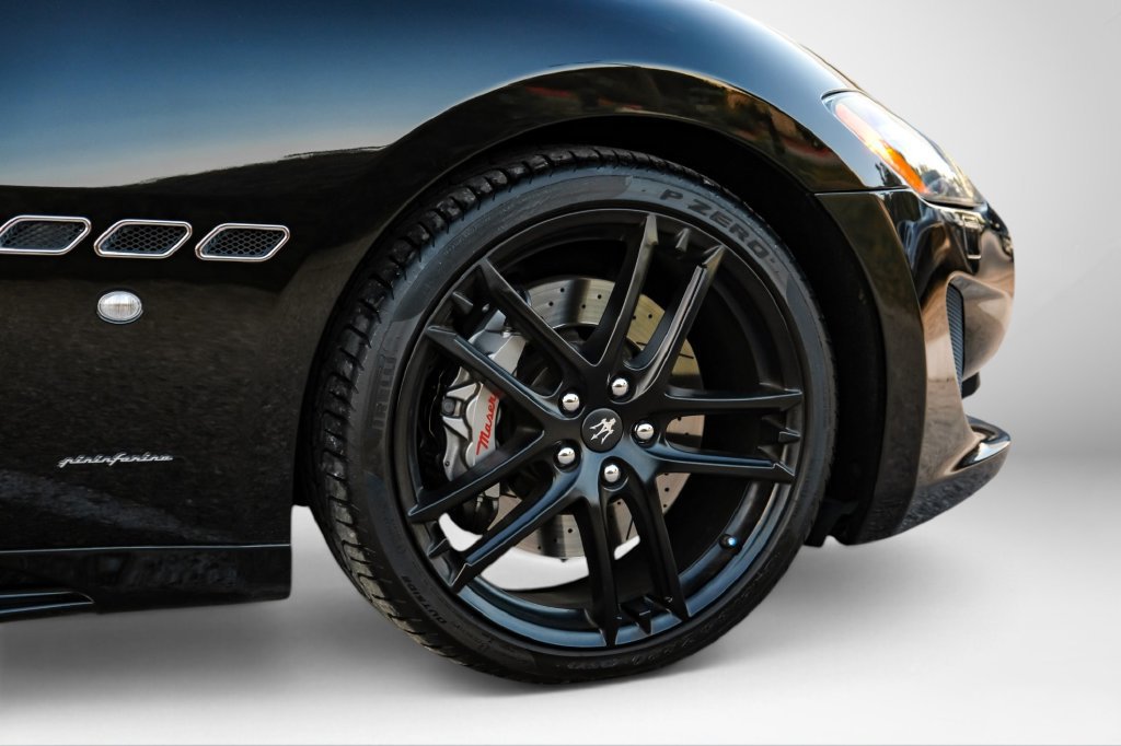 Used 2016 Maserati GranTurismo Sport RWD image 59