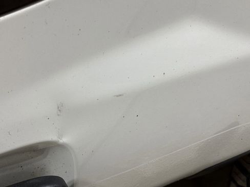 Used 2018 Chevrolet Silverado 1500 LT w/ All Star Edition image 28