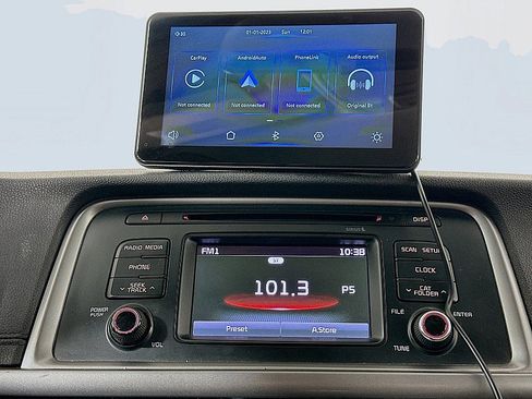 Used 2016 Kia Optima LX image 14