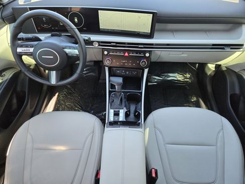 Certified 2025 Hyundai Tucson SEL image 25