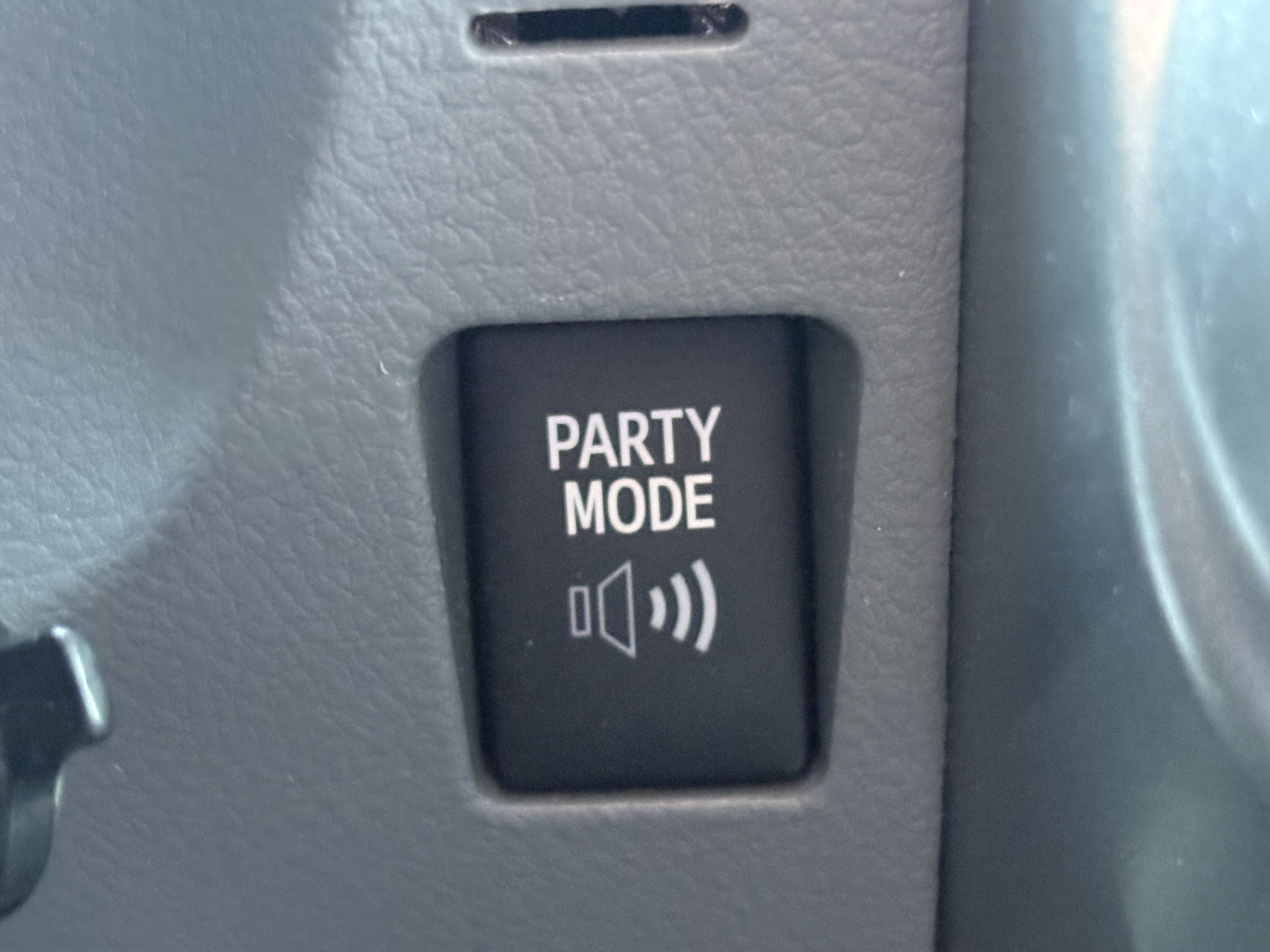 Used 2013 Toyota 4Runner SR5 RWD image 21