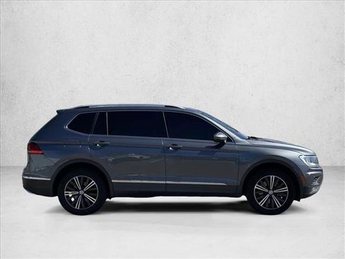 Used 2019 Volkswagen Tiguan SEL FWD image 4