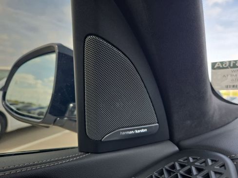 Used 2024 BMW X7 xDrive40i w/ M Sport Package image 30