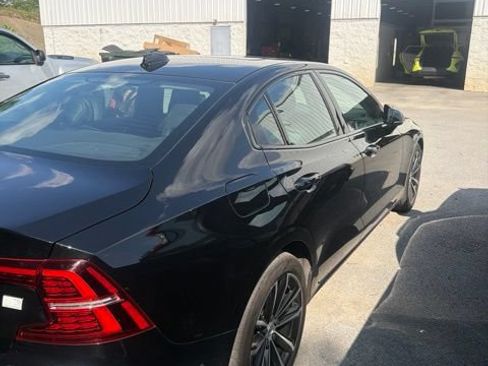 Used 2023 Volvo S60 T8 Plus AWD/4WD image 8