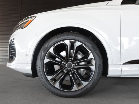 New 2026 Audi Q7 3.0T Premium Plus image 5