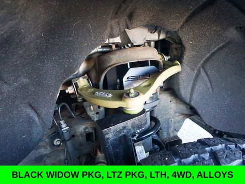 Used 2019 Chevrolet Silverado 1500 LTZ w/ LTZ Premium Package image 13