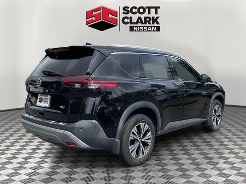 Used 2021 Nissan Rogue SV w/ Premium Package FWD image 6