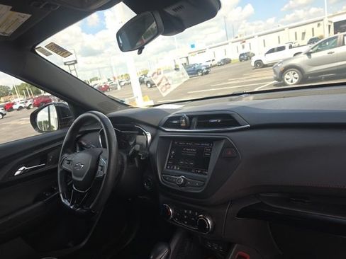 Used 2022 Chevrolet TrailBlazer RS AWD/4WD image 13