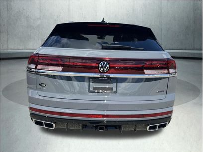 New 2026 Volkswagen Atlas Cross Sport SEL Premium R-Line