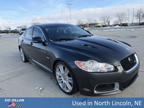 Used 2011 Jaguar XF R image 6