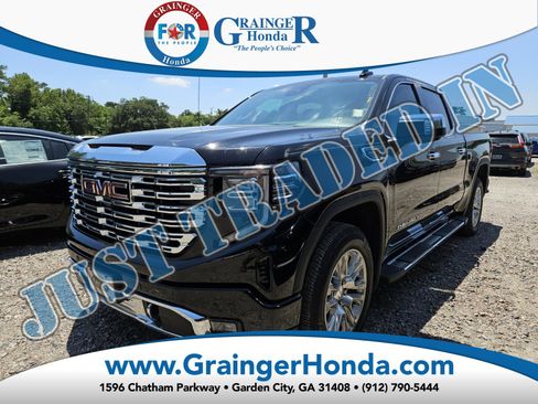 Used 2024 GMC Sierra 1500 Denali AWD/4WD image 1
