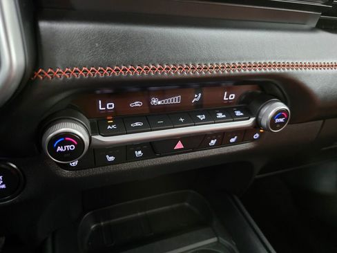 Used 2024 MAZDA CX-50 AWD 2.5 Turbo w/ Premium Pkg image 28