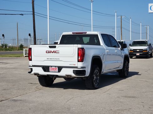 Used 2025 GMC Sierra 1500 AT4 AWD/4WD image 7