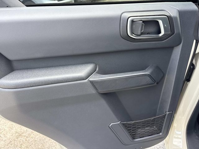 New 2026 Ford Bronco Big Bend w/ Black Appearance Package AWD/4WD image 18