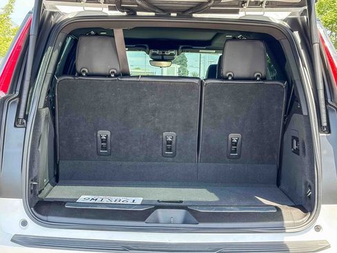 Certified 2022 Cadillac Escalade Sport AWD/4WD image 54