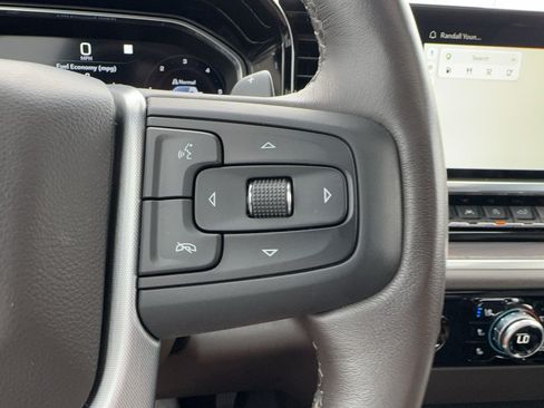 Certified 2022 GMC Sierra 1500 SLT w/ SLT Convenience Package AWD/4WD image 24