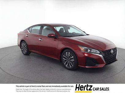 Used 2024 Nissan Altima 2.5 SV